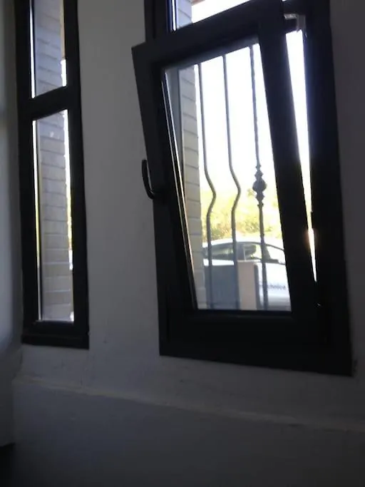Lux Groundfloor Apartment In Coastal N.Michaniona